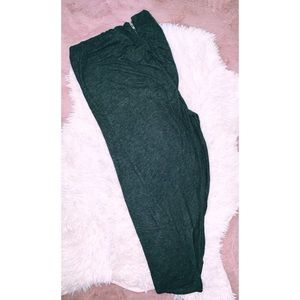 🆕✨Asymmetrical Gray Zip-Up Skirt✨🆕